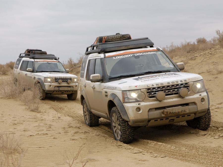  Land Rover Discovery 4 Expedition Vehicle 2012 года  (фото 5 из 16)